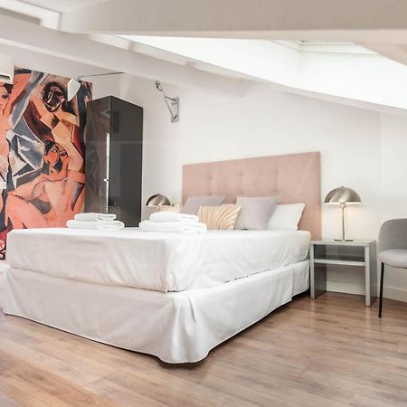 マラガArtistic Duplex With Terrace By Picasso Museum By Remsアパートメント エクステリア 写真
